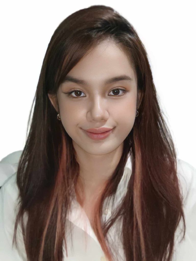 Jasmine De Leon